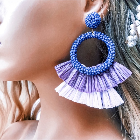 NEW! Lilac Acrylic Beaded Tassel Hoop Earrings - Picture 2 of 11